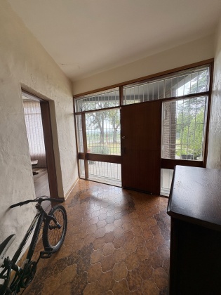 Kroonstad, 4 Bedrooms Bedrooms, 0 ,2 BathroomsBathrooms,House,For Sale,0,1517