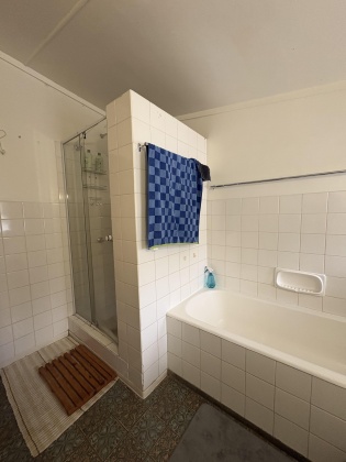 Kroonstad, 4 Bedrooms Bedrooms, 0 ,2 BathroomsBathrooms,House,For Sale,0,1517