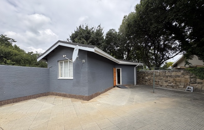 Kroonstad, 4 Bedrooms Bedrooms, 0 ,2 BathroomsBathrooms,House,For Sale,0,1517