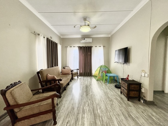 Kroonstad, 3 Bedrooms Bedrooms, 0 ,1 BathroomBathrooms,House,For Sale,0,1519