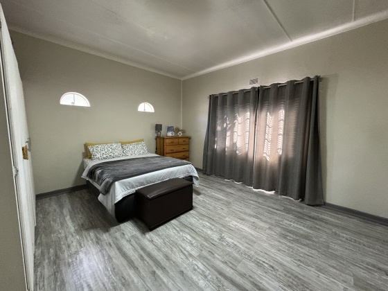 Kroonstad, 3 Bedrooms Bedrooms, 0 ,1 BathroomBathrooms,House,For Sale,0,1519