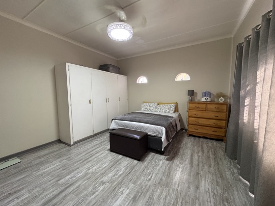 Kroonstad, 3 Bedrooms Bedrooms, 0 ,1 BathroomBathrooms,House,For Sale,0,1519