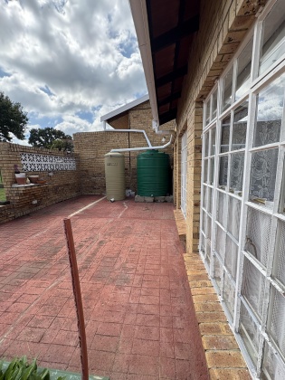 Kroonstad, 3 Bedrooms Bedrooms, 0 ,2 BathroomsBathrooms,Townhouse,For Sale,0,1520