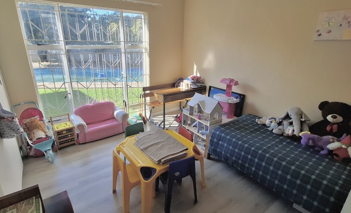 Kroonstad, 4 Bedrooms Bedrooms, 0 ,2 BathroomsBathrooms,House,For Sale,0,1522