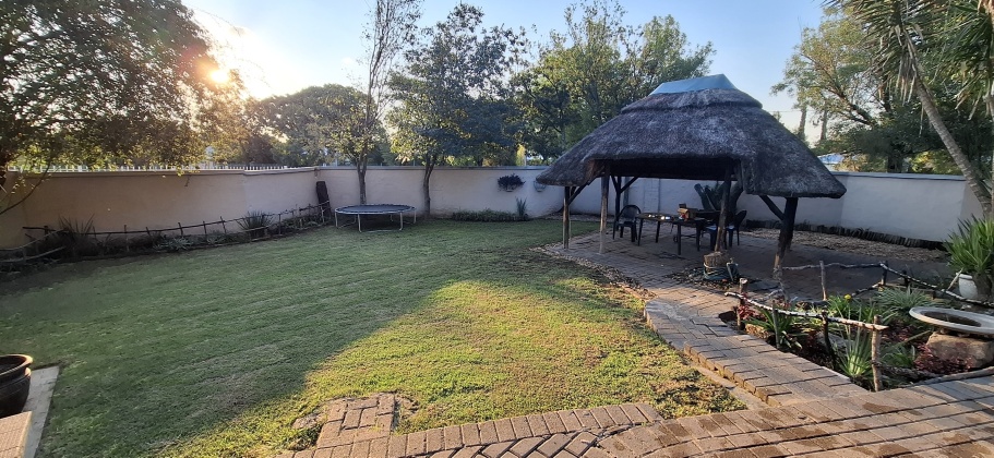 Kroonstad, 4 Bedrooms Bedrooms, 0 ,2 BathroomsBathrooms,House,For Sale,0,1522