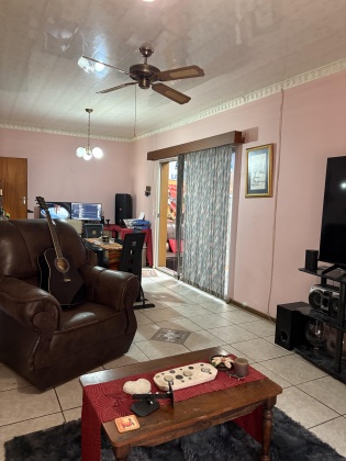 Kroonstad, 4 Bedrooms Bedrooms, 0 ,2 BathroomsBathrooms,House,For Sale,0,1524