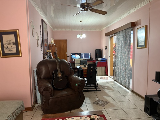 Kroonstad, 4 Bedrooms Bedrooms, 0 ,2 BathroomsBathrooms,House,For Sale,0,1524