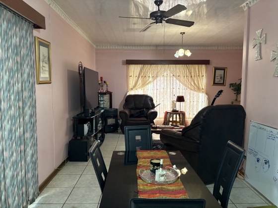 Kroonstad, 4 Bedrooms Bedrooms, 0 ,2 BathroomsBathrooms,House,For Sale,0,1524