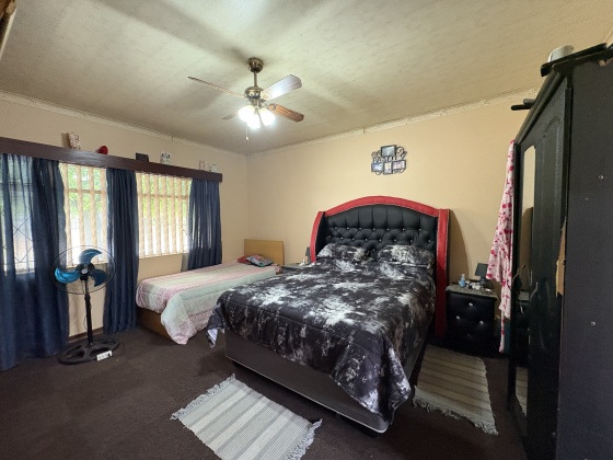 Kroonstad, 4 Bedrooms Bedrooms, 0 ,2 BathroomsBathrooms,House,For Sale,0,1524