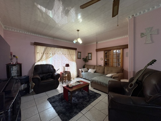 Kroonstad, 4 Bedrooms Bedrooms, 0 ,2 BathroomsBathrooms,House,For Sale,0,1524