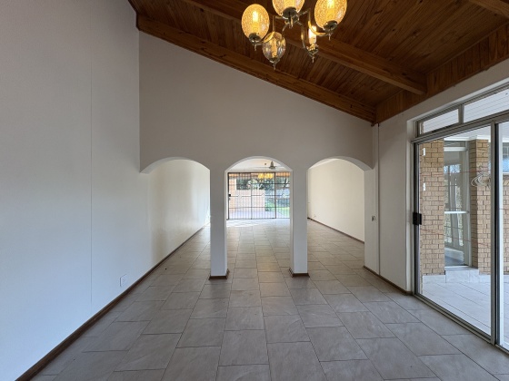 Kroonstad, 3 Bedrooms Bedrooms, 0 ,2 BathroomsBathrooms,Townhouse,For Sale,0,1526
