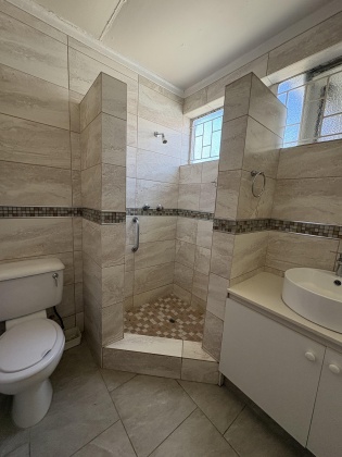 Kroonstad, 3 Bedrooms Bedrooms, 0 ,2 BathroomsBathrooms,Townhouse,For Sale,0,1526