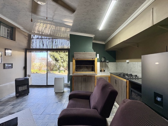 Kroonstad, 3 Bedrooms Bedrooms, 0 ,3 BathroomsBathrooms,House,For Sale,0,1535