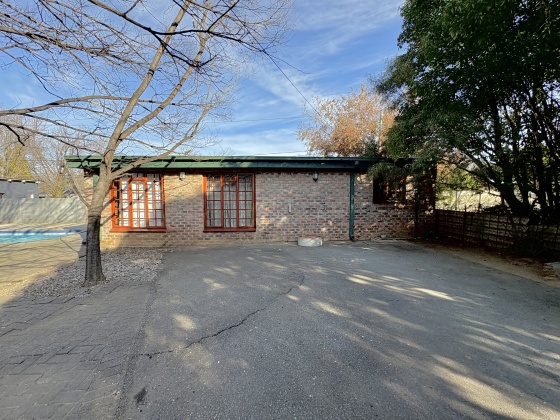 4 Bedrooms Bedrooms, 0 ,3 BathroomsBathrooms,House,For Sale,0,1536