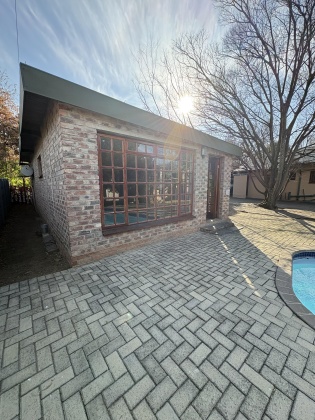 4 Bedrooms Bedrooms, 0 ,3 BathroomsBathrooms,House,For Sale,0,1536