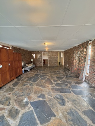4 Bedrooms Bedrooms, 0 ,3 BathroomsBathrooms,House,For Sale,0,1536