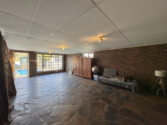 4 Bedrooms Bedrooms, 0 ,3 BathroomsBathrooms,House,For Sale,0,1536