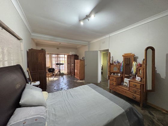 4 Bedrooms Bedrooms, 0 ,3 BathroomsBathrooms,House,For Sale,0,1536