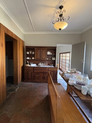 4 Bedrooms Bedrooms, 0 ,3 BathroomsBathrooms,House,For Sale,0,1536