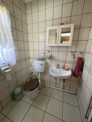 Kroonstad, 3 Bedrooms Bedrooms, 0 ,2 BathroomsBathrooms,House,For Sale,0,1537