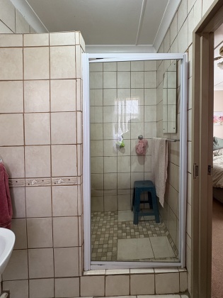 Kroonstad, 3 Bedrooms Bedrooms, 0 ,2 BathroomsBathrooms,House,For Sale,0,1537