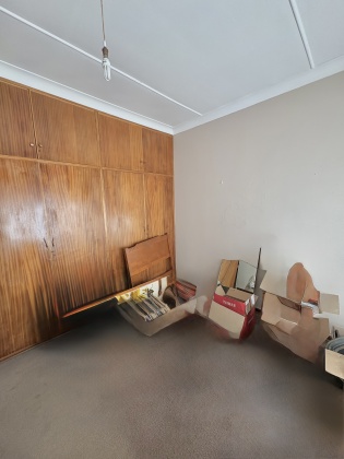 Kroonstad, 3 Bedrooms Bedrooms, 0 ,2 BathroomsBathrooms,House,For Sale,0,1537