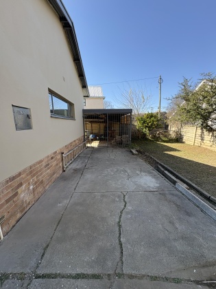 Kroonstad, 3 Bedrooms Bedrooms, 0 ,2 BathroomsBathrooms,House,For Sale,0,1537