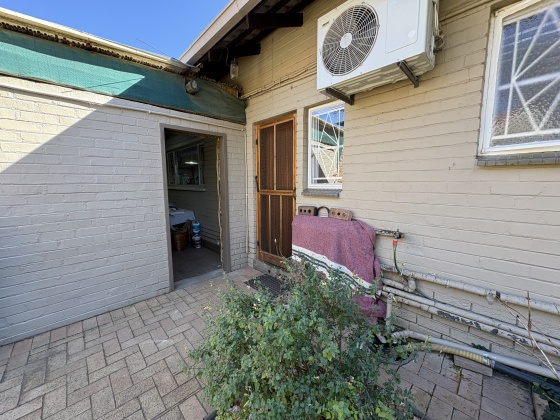 Kroonstad, 4 Bedrooms Bedrooms, 0 ,2 BathroomsBathrooms,House,For Sale,0,1538