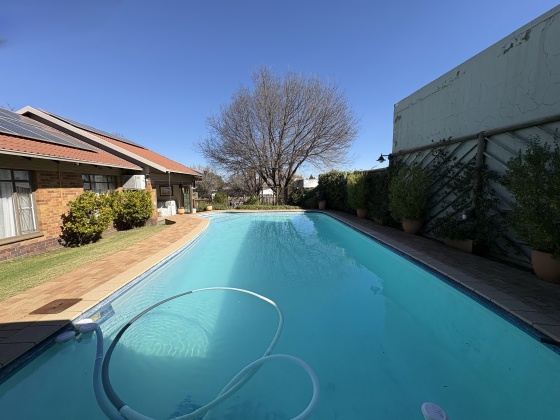 Kroonstad, 4 Bedrooms Bedrooms, 0 ,2 BathroomsBathrooms,House,For Sale,0,1538