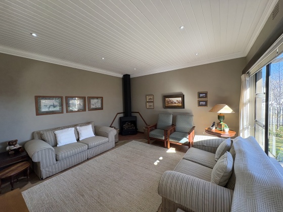 Kroonstad, 4 Bedrooms Bedrooms, 0 ,2 BathroomsBathrooms,House,For Sale,0,1538