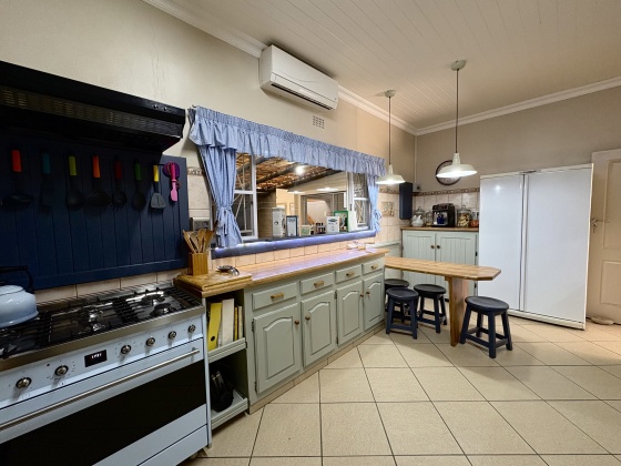 Kroonstad, 4 Bedrooms Bedrooms, 0 ,2 BathroomsBathrooms,House,For Sale,0,1538