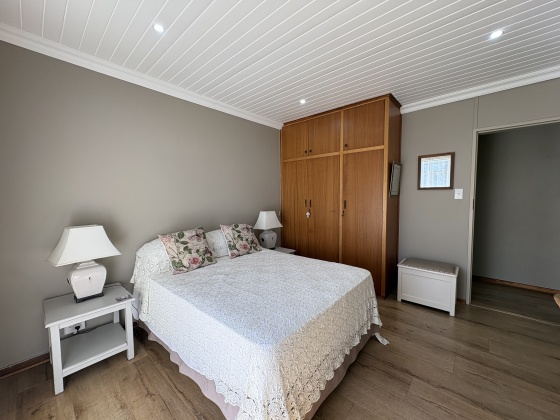 Kroonstad, 4 Bedrooms Bedrooms, 0 ,2 BathroomsBathrooms,House,For Sale,0,1538
