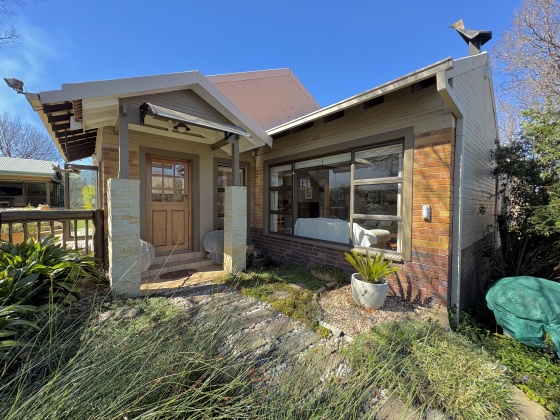 Kroonstad, 4 Bedrooms Bedrooms, 0 ,2 BathroomsBathrooms,House,For Sale,0,1538