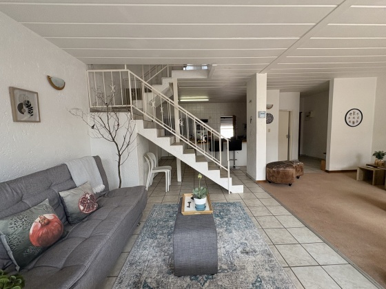 Kroonstad, 3 Bedrooms Bedrooms, 0 ,2 BathroomsBathrooms,Apartment / Flat,For Sale,0,1539