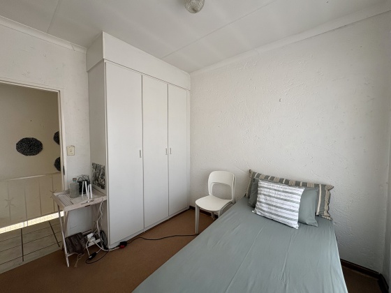 Kroonstad, 3 Bedrooms Bedrooms, 0 ,2 BathroomsBathrooms,Apartment / Flat,For Sale,0,1539