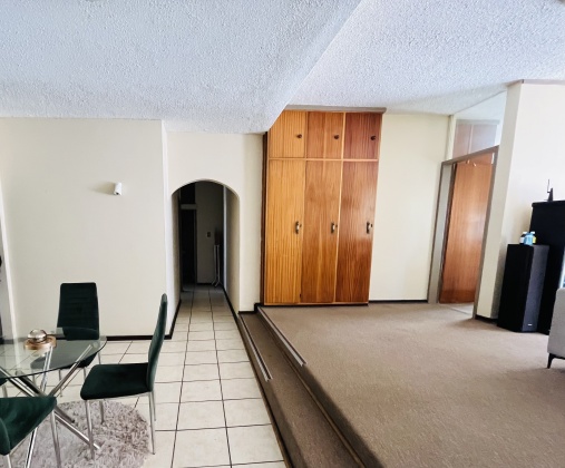 Kroonstad, 3 Bedrooms Bedrooms, 0 ,2 BathroomsBathrooms,Apartment / Flat,For Sale,0,1541