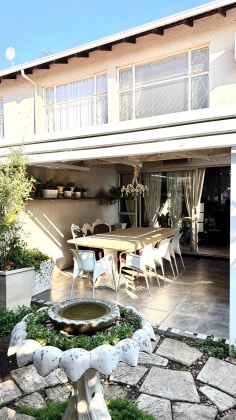 Kroonstad, 3 Bedrooms Bedrooms, 0 ,0,Apartment / Flat,For Sale,0,1559