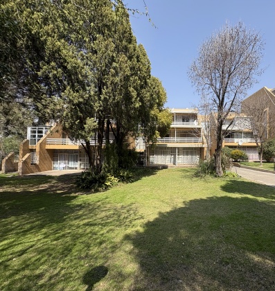 Kroonstad, 2 Bedrooms Bedrooms, 0 ,1 BathroomBathrooms,Townhouse,For Sale,0,1560