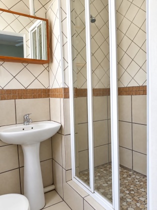 Kroonstad, 3 Bedroom Bedrooms, 0 ,2 BathroomBathrooms,House,For Sale,0,1563