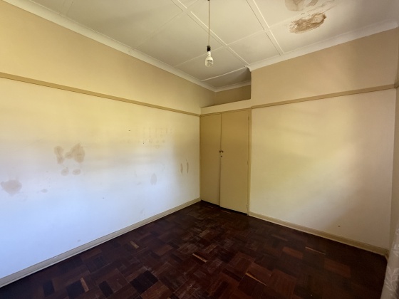 Kroonstad, 4 Bedroom Bedrooms, 0 ,2 BathroomBathrooms,House,For Sale,0,1564