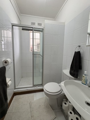 Kroonstad, 3 Bedrooms Bedrooms, 0 ,2 BathroomsBathrooms,Townhouse,For Sale,0,1565